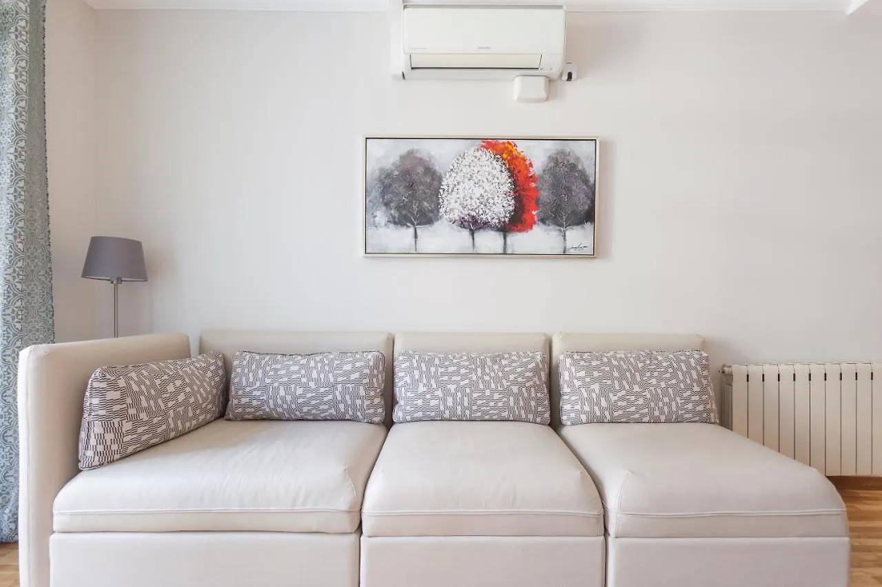 Art House Fira Apartments Barcelona