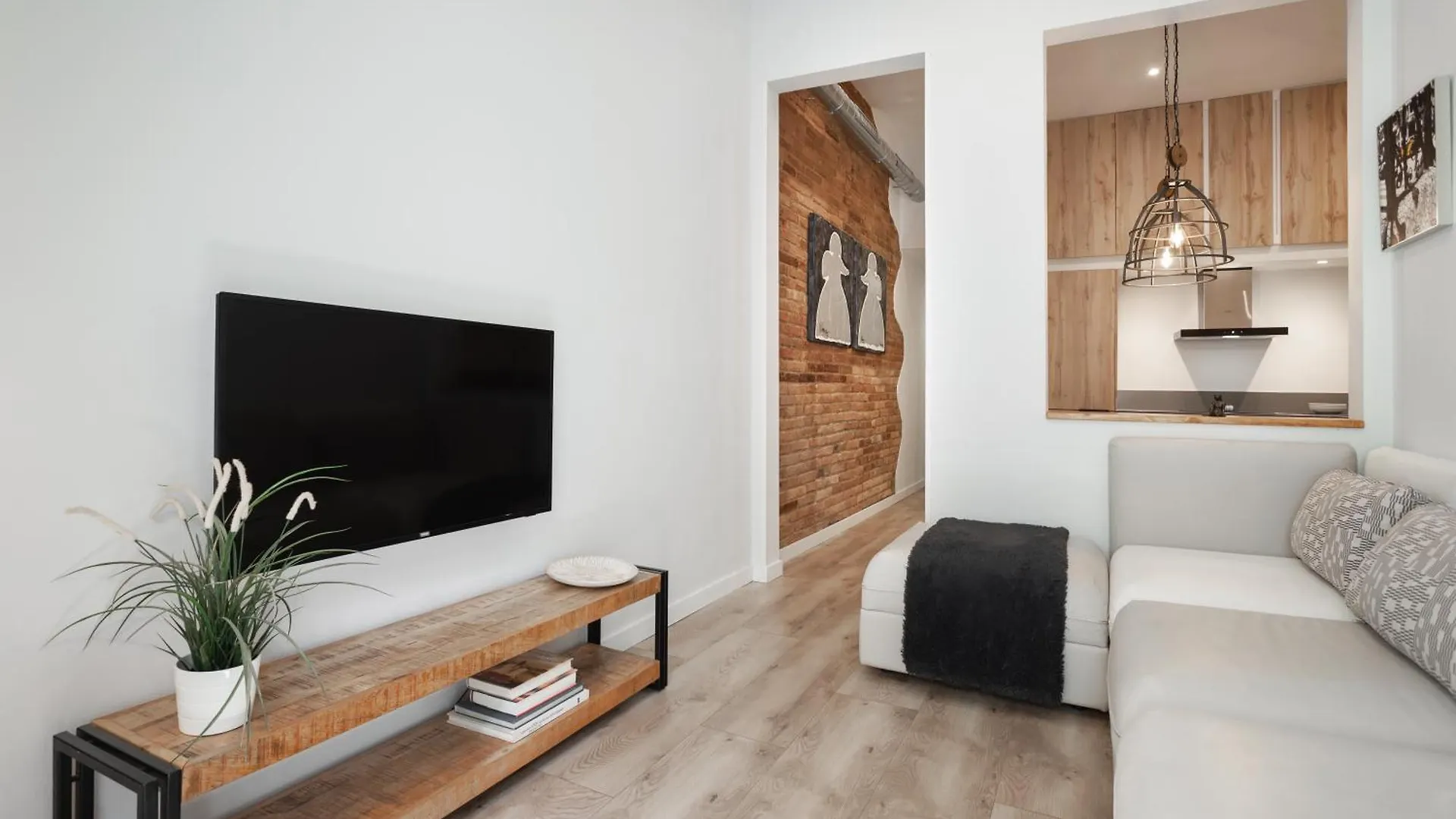 Art House Fira Apartments Barcelona