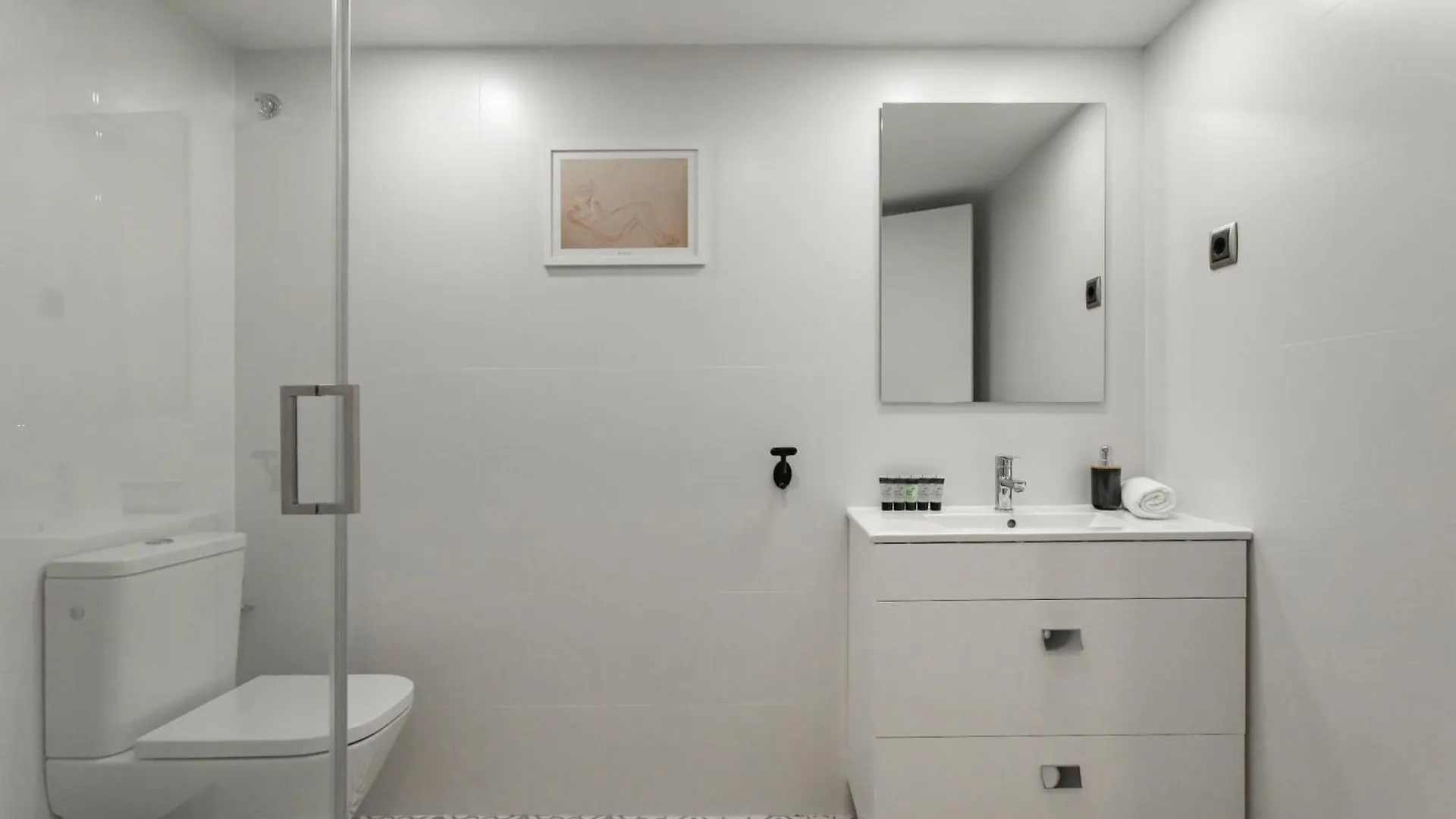 Art House Fira Apartments Spain
