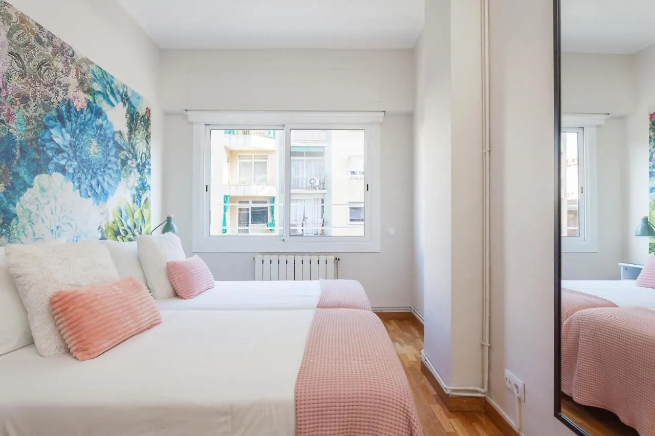 Art House Fira Apartments Barcelona